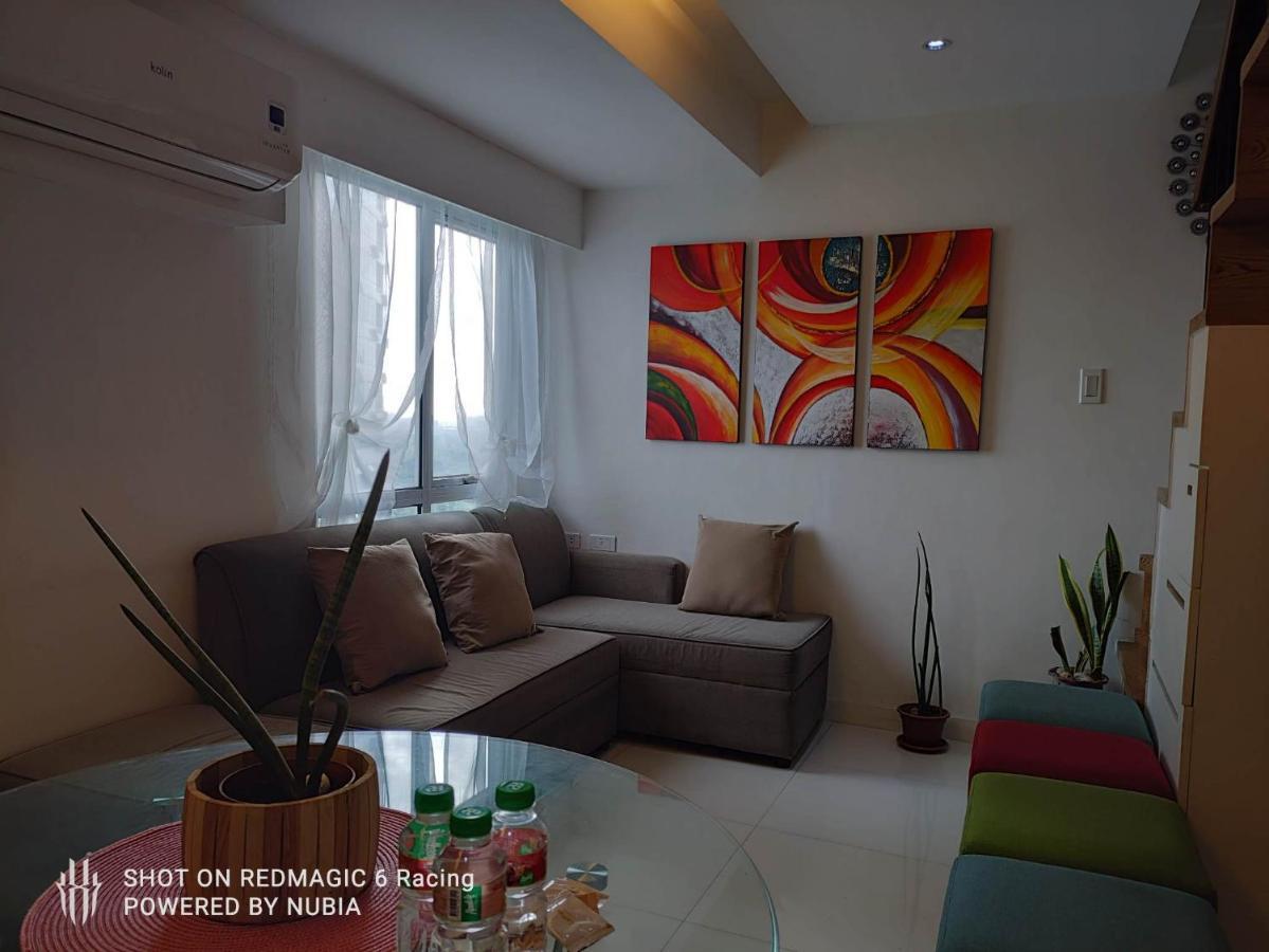 טאגיג Fort Victoria Condominium Tower C מראה חיצוני תמונה